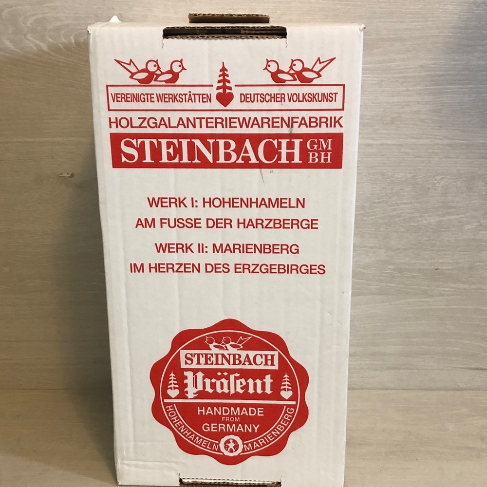Steinbach Nutcracker Junior Golfer with Tag and Original Box Please Read - Picture 9 of 9
